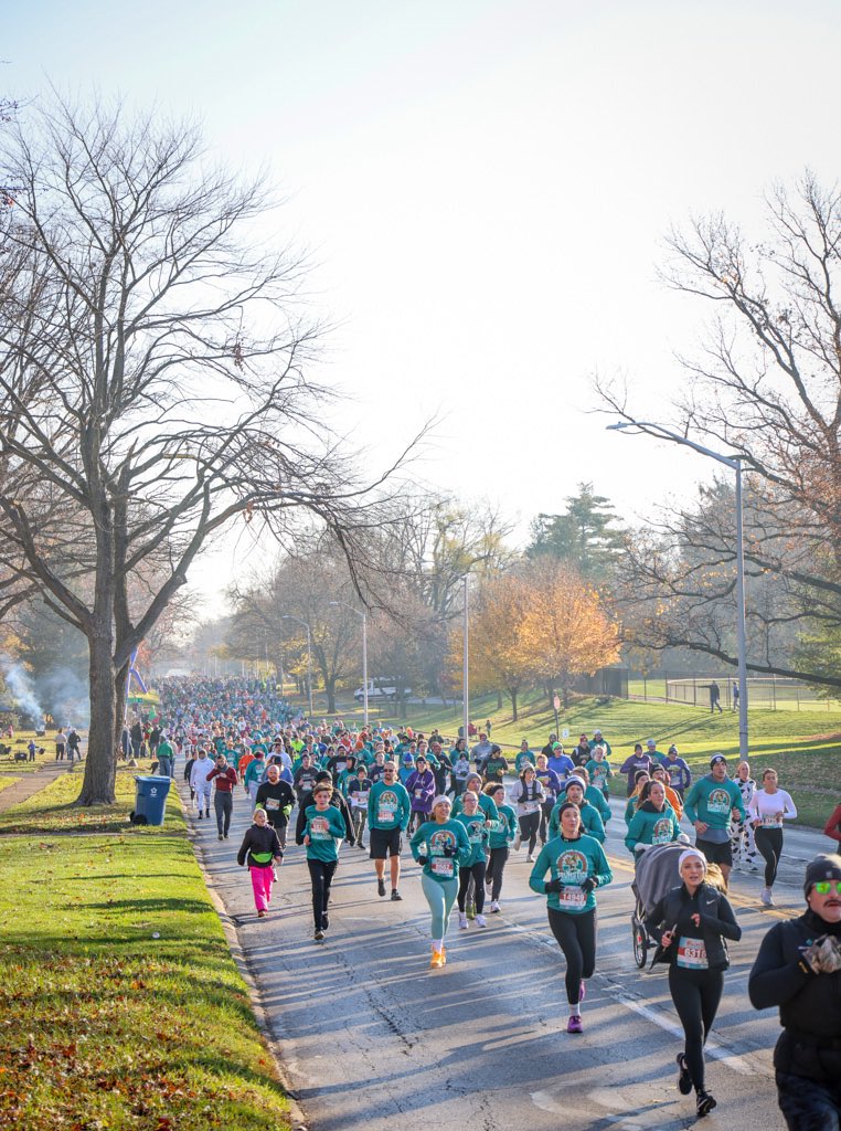 This year we had . . . 

🦃15,155 registered participants, passing our our goal of 15k! 

🦃 We raised more than $1 million, exceeded our goal too in registrations, fundraising, and sponsorships! 

Thank you! You’re really making a difference in our community by coming out today!
