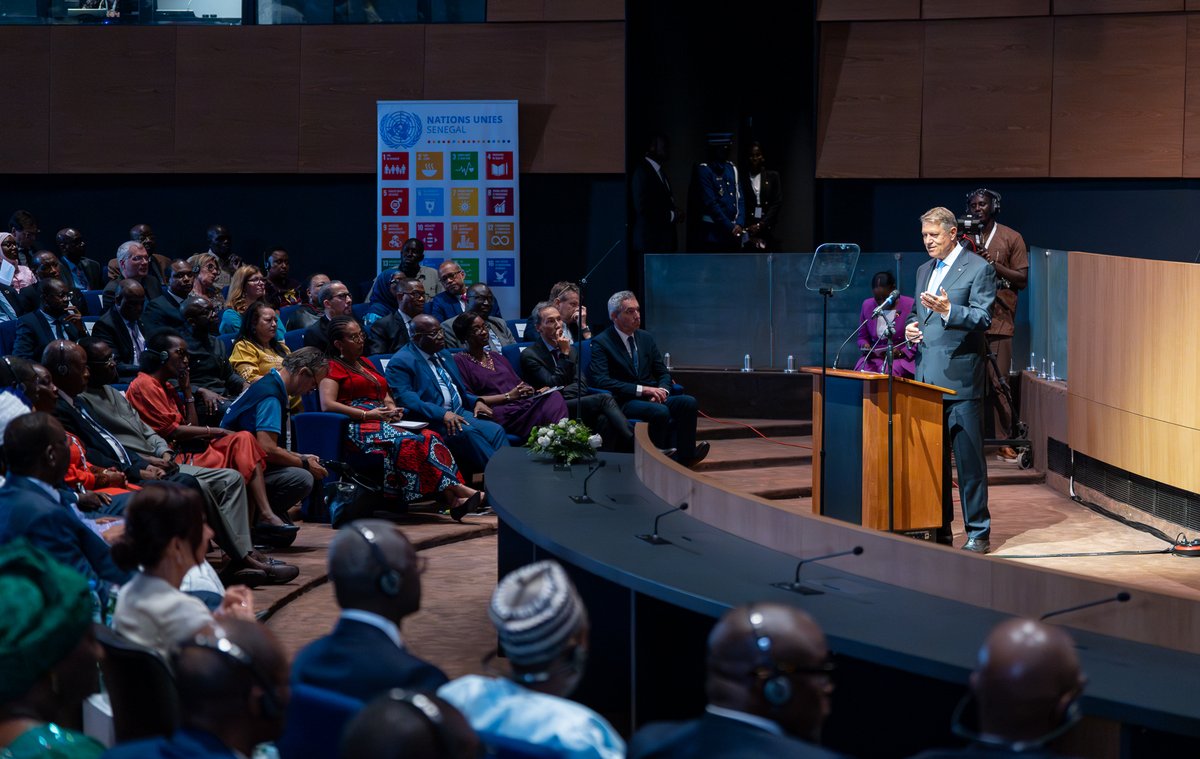 KlausIohannis's tweet photo. Honoured to participate today with President @Macky_Sall at the inauguration of the #UN 🇺🇳 House in #Dakar, a project with a particular significance for Senegal. This initiative reconfirms Senegal’s long &amp; substantial tradition of active involvement in multilateral diplomacy. https://t.co/sn8r7C9Iz6