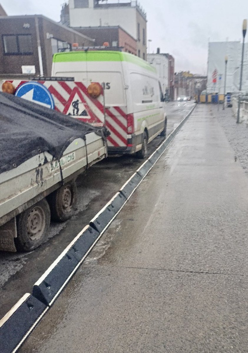 dimitristrobbe's tweet image. 🚴‍♂️🚴‍♀️🚴Voilà, let the #TEST begin! Let me know what you think #Barcelonas #extraspace #canal #Brussels 😎