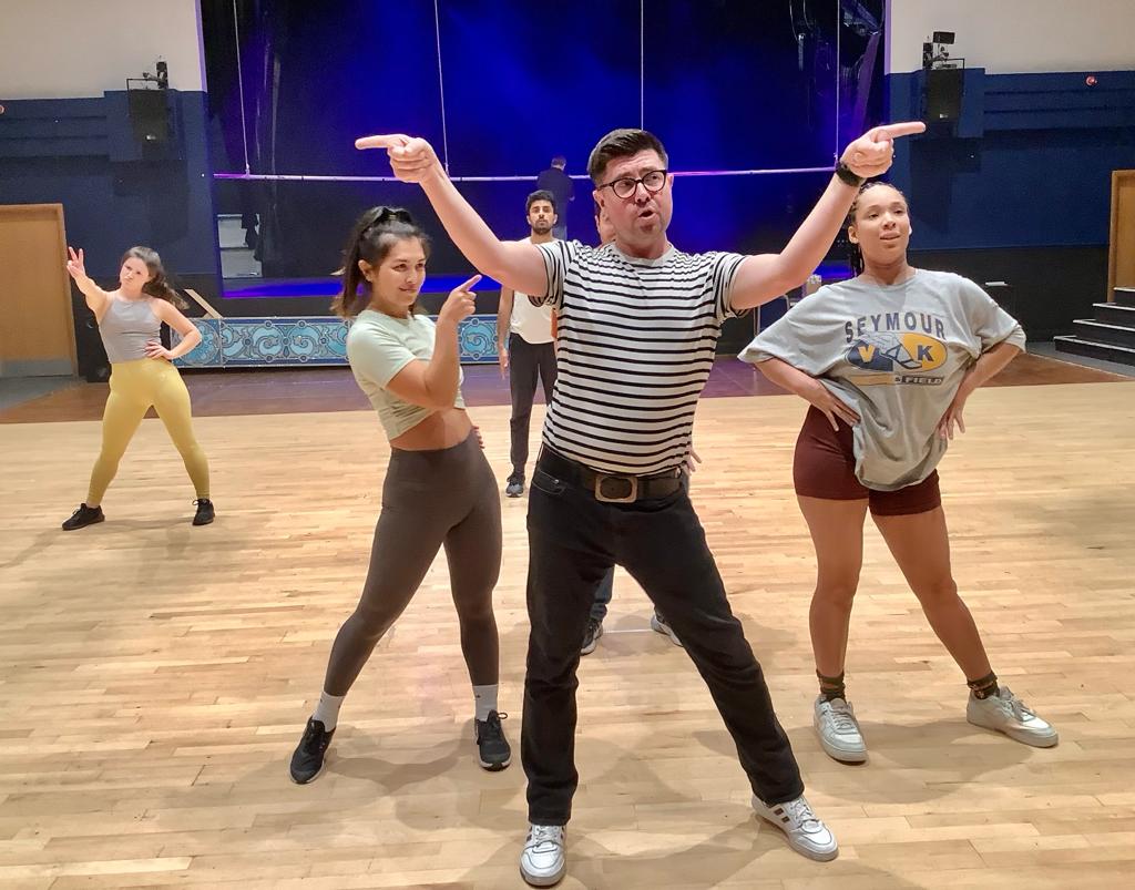 Upstage Productions tweet media