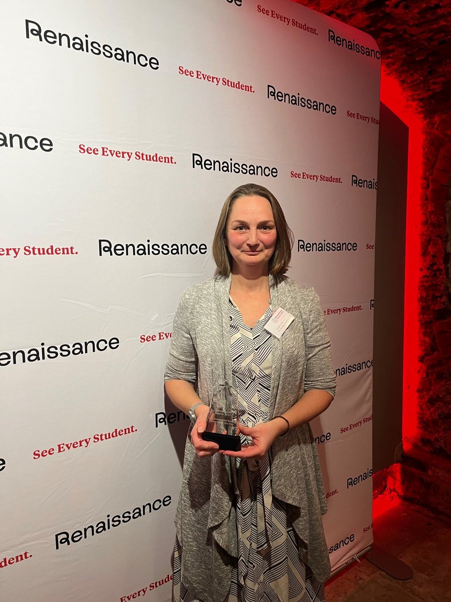 Throwback to last Thursday, where we celebrated the eighth annual Renaissance Awards! Congratulations to our AR Librarian of the year, Natasha Stevenson <a href="/hazeleyacademy/">@hazeleyacademy</a>. Thank you for your dedication to fostering a reading culture across your school! #RenAwards23