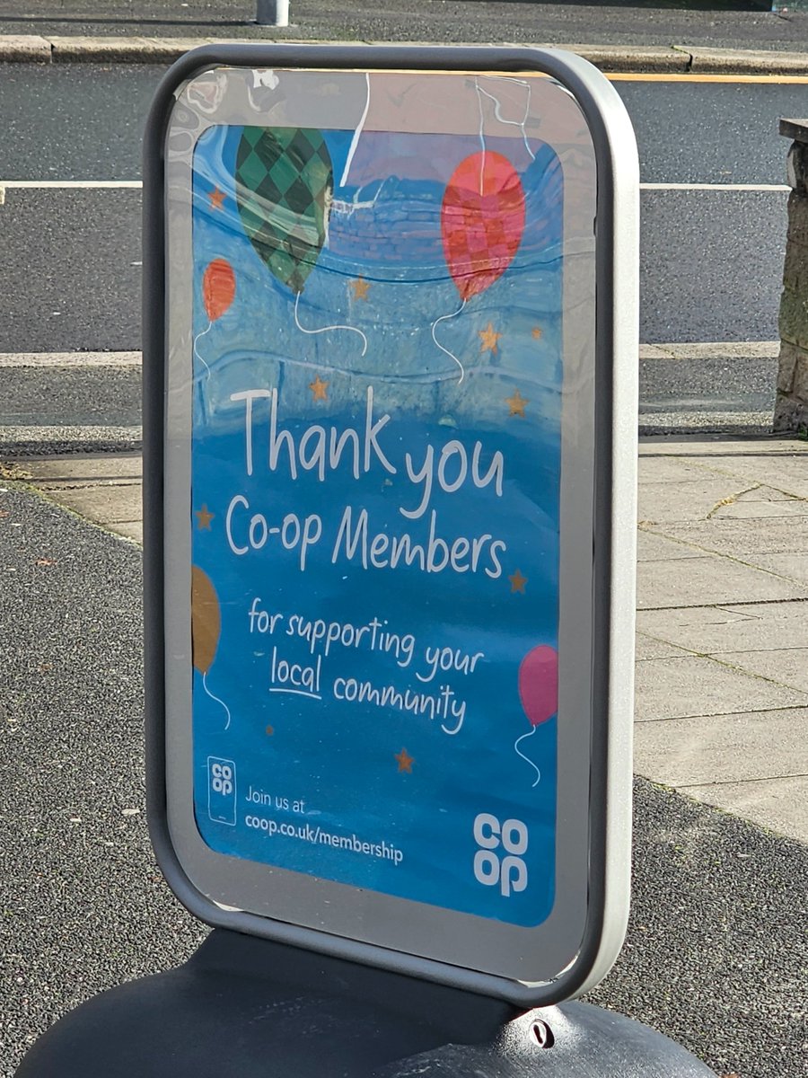 AndyBeaz91's tweet photo. A few photos from last week celebrating what our members do for the local community @coopuk https://t.co/YFES7fh7OO
