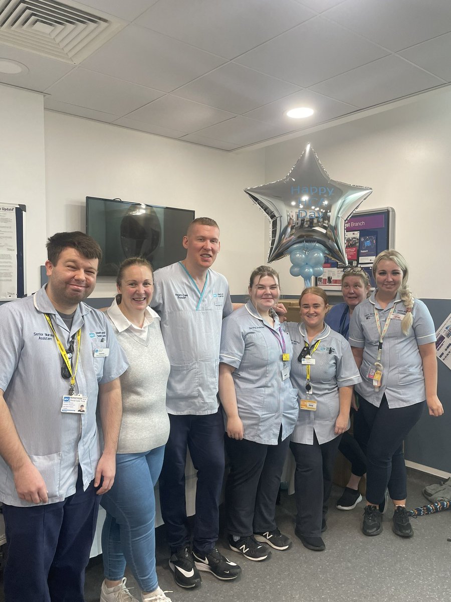 clairewilmont's tweet image. Celebrating HCA day, going above and beyond everyday in ED ❤️🙌 so grateful #teamED  @BelfastTrust @linseytweets @olga_neill @DrBArmstrongPhD