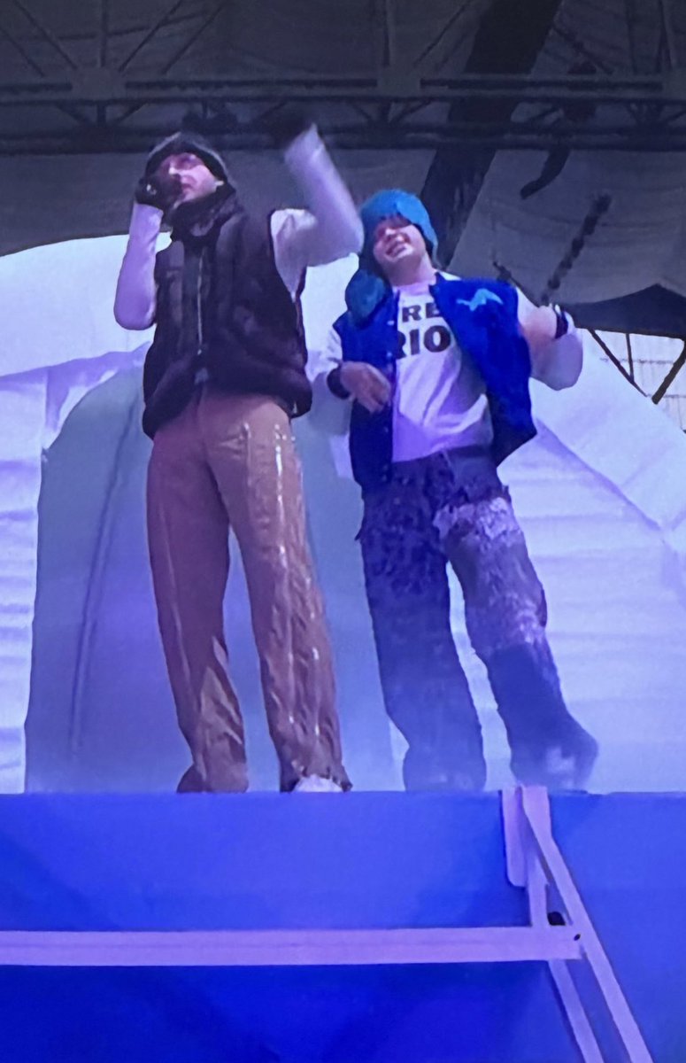 Shoutout to Urban Wyatt (Jack Harlow’s associate) for wearing a Free Rio shirt on National TV at the Thanksgiving halftime show