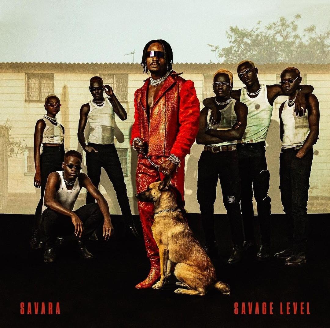 Tuff_lens's tweet photo. Hii Album imetusaidia thru hard times na time ya kuserereka bado...@savarafrica
#SavageLevel 🎙🔥 https://t.co/Le2hHIiDBQ