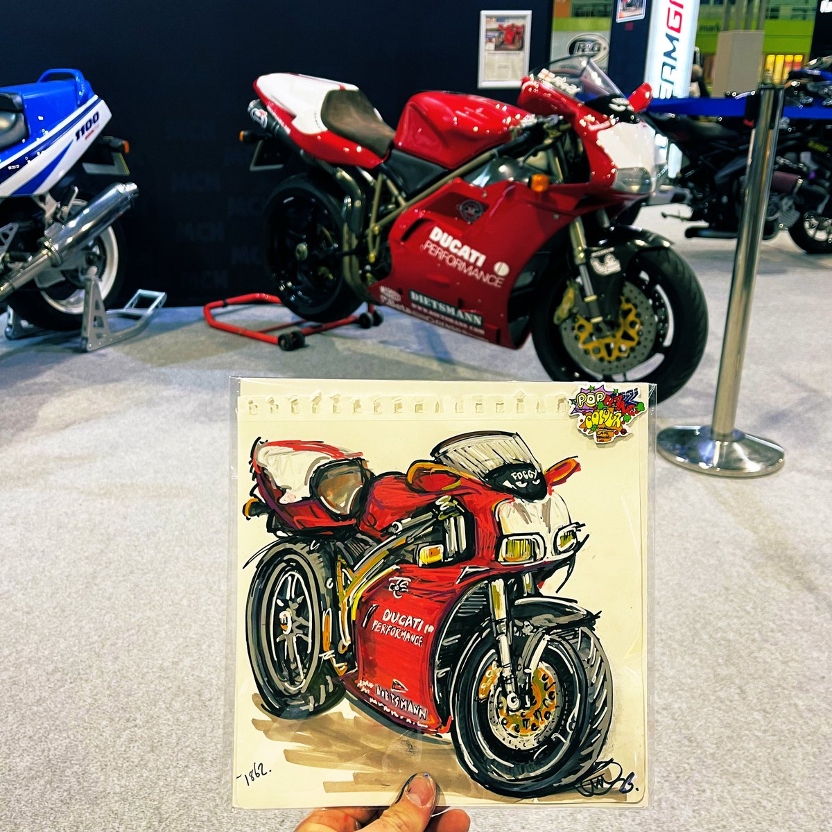 Popbangcolour's tweet photo. Two of @RichardHammond ‘s motorbikes are on the @MCNnews ‘Dream Garage’ stand @motorcyclelive so today I drew them both 🏍️+✍🏻
The @SuzukiBikesUK GSX-RR1100M was created as a #ContinuousCycle drawing this afternoon - Watcha think to it?
#motorcyclelive #suzukigsxr https://t.co/j9Tr6B29G3