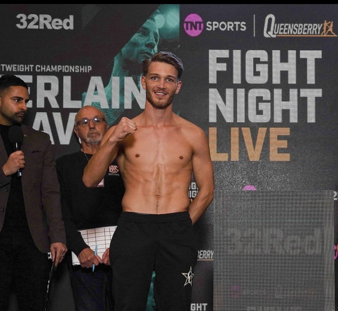 RealMartinCee's tweet photo. ✅ Weigh in complete @HickfordCharlie 
This boy makes his pro debut tomorrow at  @YorkHallEvents for @Queensberry 
A proper class act in and out of the ring. I can not wait! 🥊🔥
Let’s go! 🥊🥊🥊
#ClassyCharlie https://t.co/nSq7zhkvEu