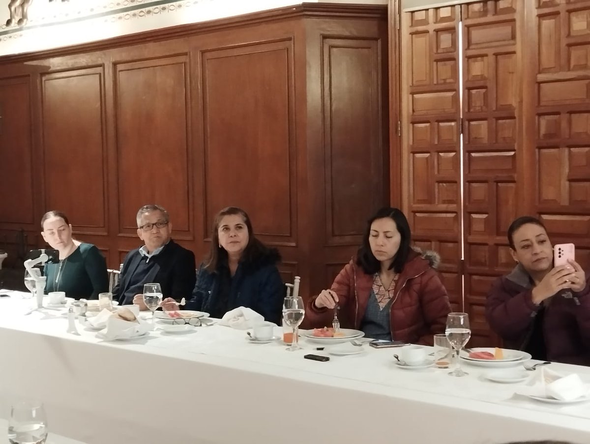 magosymagos's tweet photo. ¡Un encuentro fabuloso en #HaciendadelosMorales! Presentamos el desayuno de #PlayasdeRosarito, donde compartimos perspectivas e ideas junto con Fernanda Montoya Agramont directora de la Oficina de #Turismo de Playas de Rosarito.

#magosymagos  #innovación #éxitoempresarial https://t.co/l3yg9JjB93