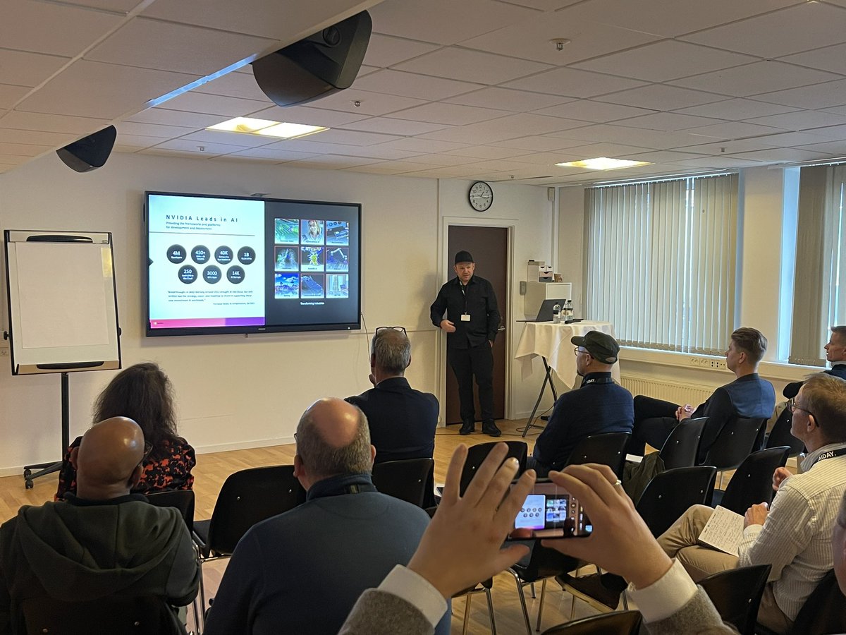 Thomas Poppelgaard tweet media