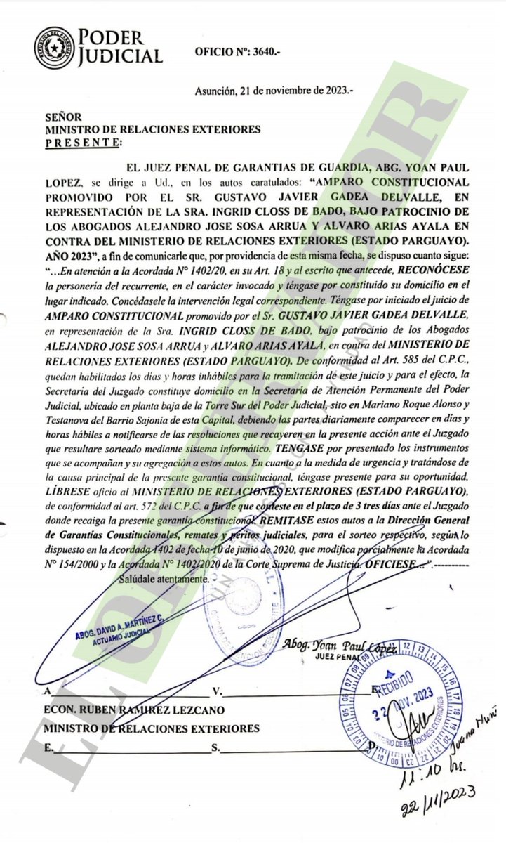 observapy's tweet photo. 🟩Ingrid Closs de Bado, apoderado mediante, promovió amparo constitucional en contra del
@mreparaguay (Estado Paraguayo) en razón de haber sido desvinculada o removida ilegítimamente mediante Decreto del Poder Ejecutivo No. 151 de fecha 25 de agosto de 2.023 de su cargo de Oficial del Consulado paraguayo en San Justo, Provincia de Buenos Aires, con antigüedad de 4 años y 7 meses, a pesar de haber comunicado fehacientemente vía e-mail ya en el
año 2.022 al @mreparaguay (acusando recibo de ello) que desde esa época padece de la enfermedad de cáncer mamario. Mediante tal acto de autoridad ilegítimo por donde se lo mire, el Ministerio de Relaciones Exteriores violó e incumplió groseramente la Ley No. 6.266/2.019 “De atención integral a las personas con cáncer”. El juez Yoan Paul López corrió traslado a la Cancillería a fin a que conteste el amparo🔎