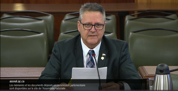 FQMenligne's tweet photo. Pierre Lefrançois, membre du CA de la FQM, a présenté notre mémoire concernant le #PL40 visant à réformer les cours municipales.
La FQM cherche notamment à éviter que certains changements viennent alourdir leurs fonctionnements.
Pour en savoir plus👇
https://t.co/W6WVLAnzCV https://t.co/z8okwtC8mg