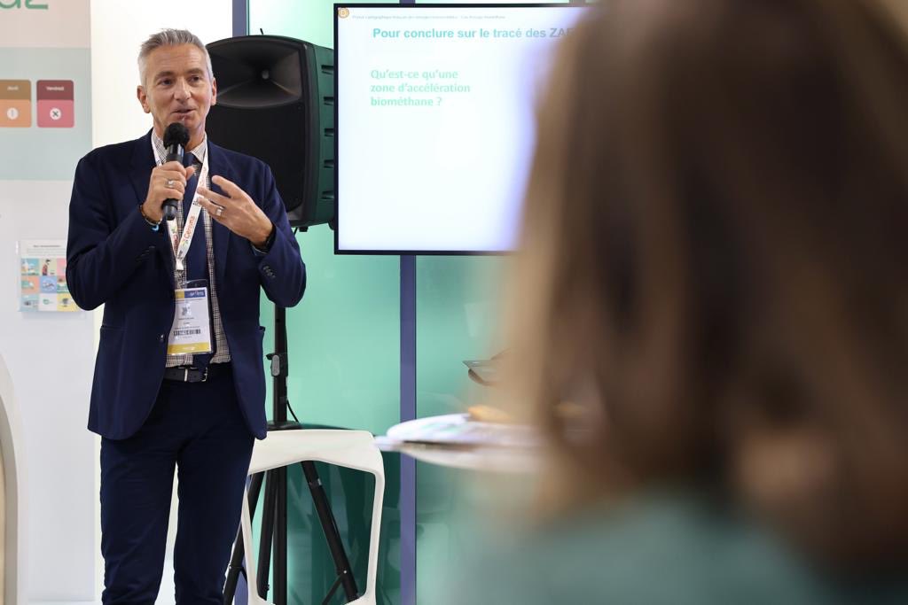 Au salon des maires, <a href="/VilledeLagny/">Ville de Lagny</a> illustre la démarche d’Acceleration des Énergies Renouvelables. Merci à <a href="/MarneetGondoire/">Marne et Gondoire Agglo</a> pour le soutien technique et longue route au logiciel développé par le <a href="/CeremaCom/">Cerema</a> l’<a href="/IGNFrance/">IGN France</a> et d’autres comme <a href="/GRDF/">GRDF</a> @GRTgaz