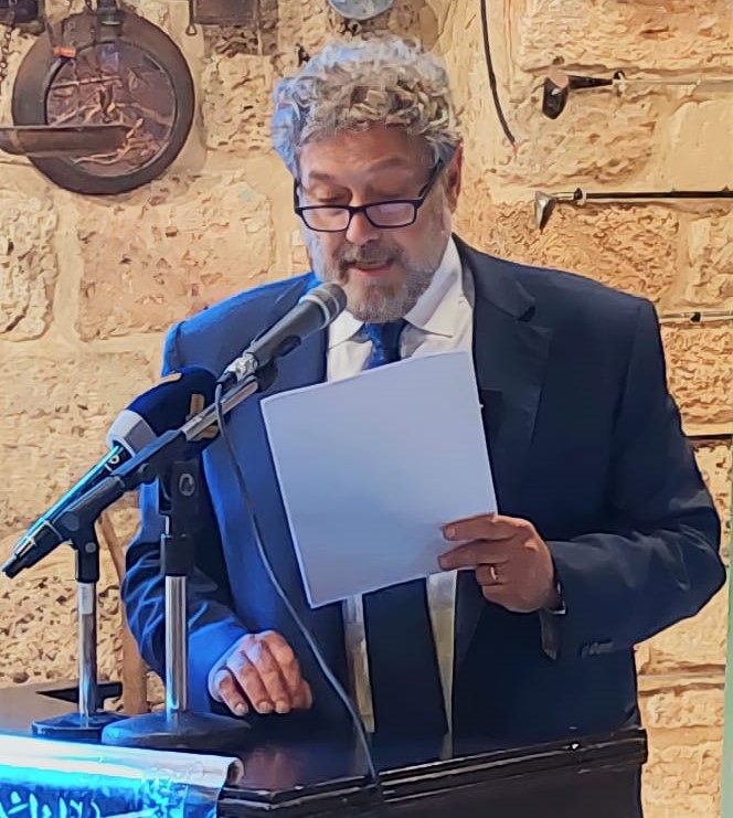 EETabet's tweet photo. "إذا بدّي أعمل رئيس بدّي إسمع من الكتل إنّو بدنا رئيس يعمل مشروع "ملء الحياة":
تقدّم، إنتاج، إزدهار...
يعني رئيس مُهِمِّة مش رئيس لتمريق سِتّ سنين جداد"
نعمة افرام ٢٣ / ١١ /٢٠٢٣
#من_الآخر
#افرام
#مع_ماريو https://t.co/CmqcPn5XMv