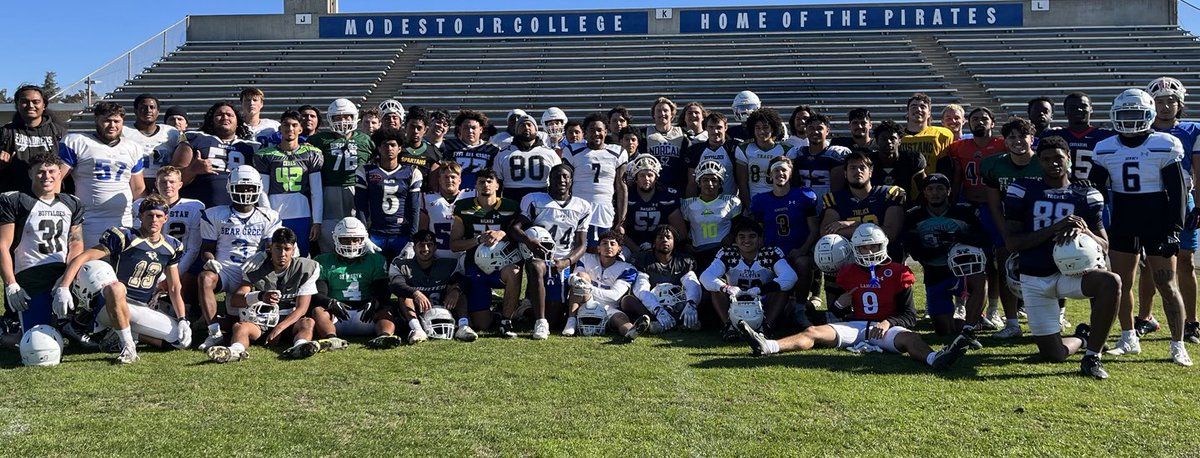 Repping High School, All Star, and Pop Warner jerseys, the Pirates wish everyone a Happy Thanksgiving!