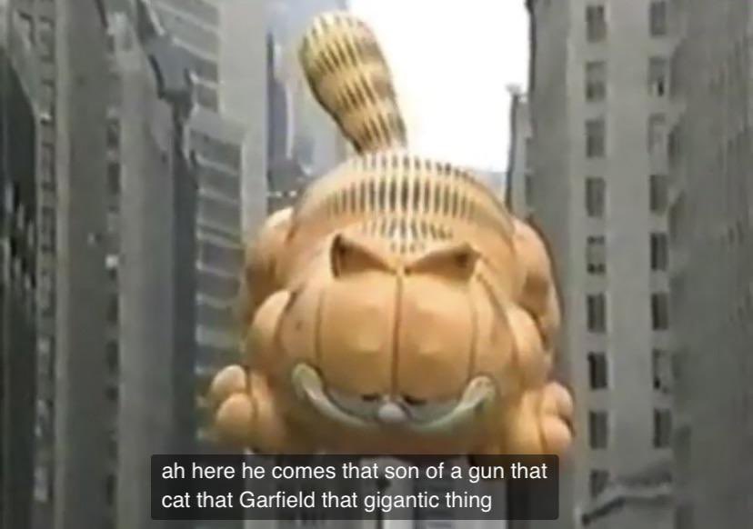 weedgarf's tweet photo. Happy Garfsgiving from the 1987 Macy’s Thanksgiving Day Parade https://t.co/1u1n92YIsS