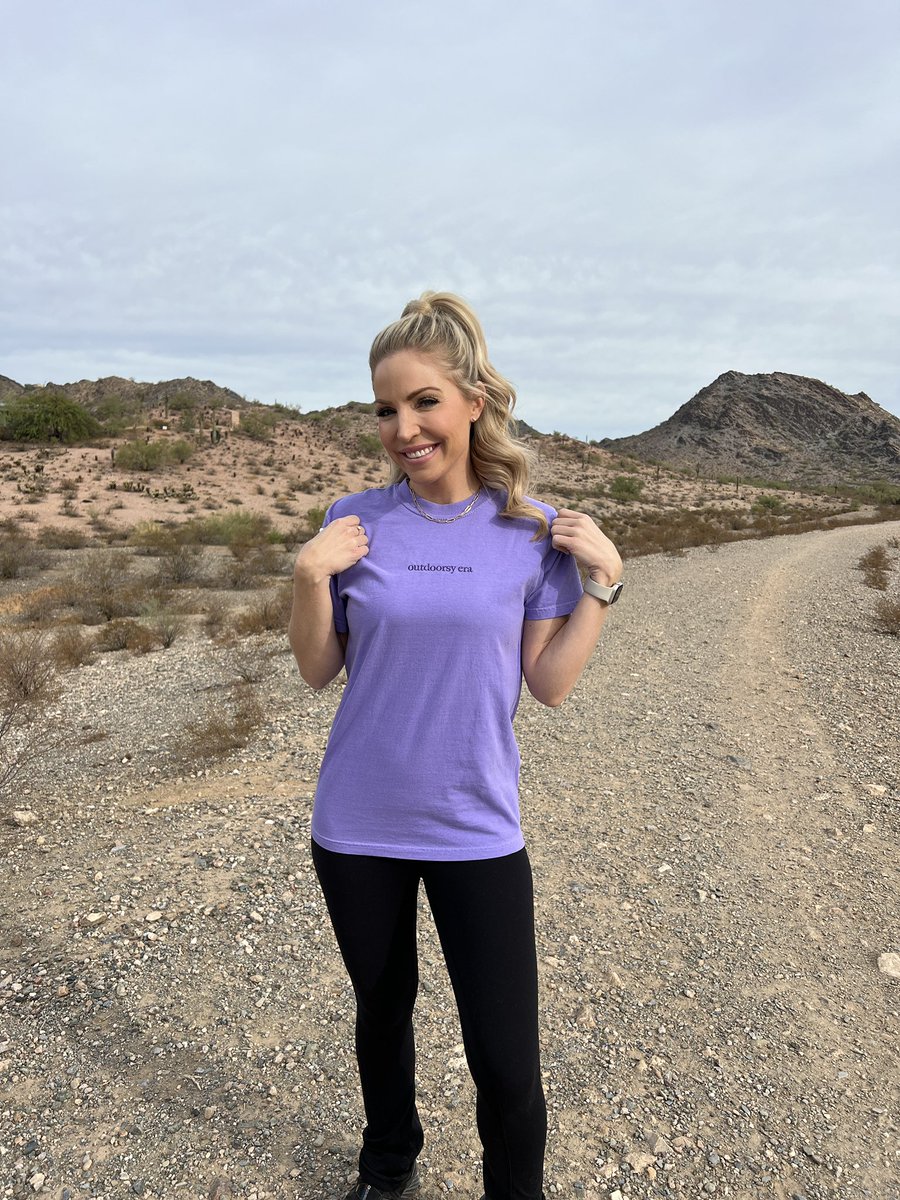 KristenKeogh's tweet photo. I launched a line of apparel and I would love to have your support!!! 

Use code launch10 for 10% off 

https://t.co/v7nVwADAV5 https://t.co/X6QqosdHPo