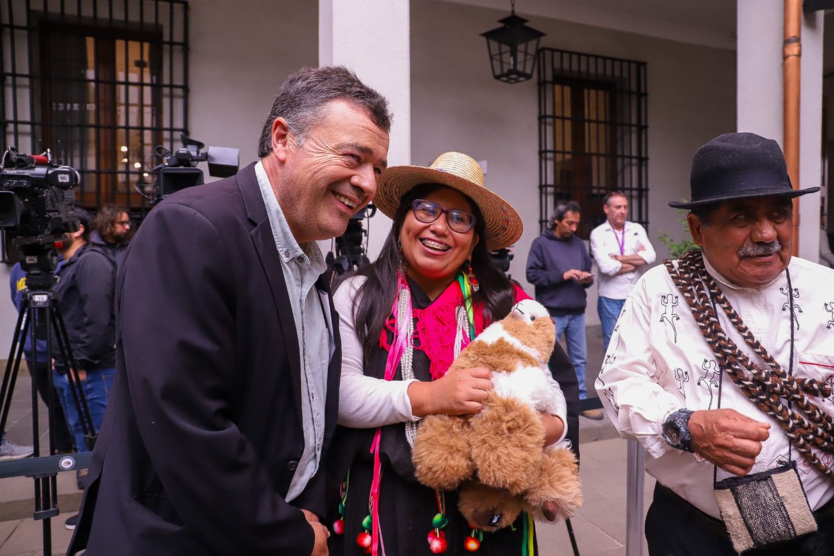 superarpobreza's tweet photo. 🦙 Ganadería camélida y Arrieros de Antuco reciben reconocimiento como Patrimonio Cultural Inmaterial de Chile 💓 ¡Es un orgullo para nosotros acompañar este proceso!

👉 Lee la nota completa en el link 🔗 https://t.co/YEFyE368Lp 🔗 https://t.co/AWKwnzJpJJ