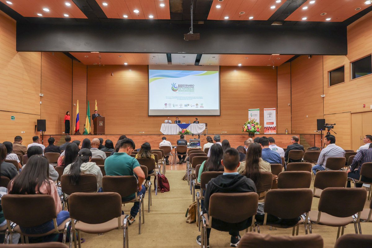 bio_transf's tweet photo. Hemos compartido experiencias maravillosas en el III Seminario Internacional de Materiales Biodegradables🌎✨🌱 

Entre todos construimos alternativas con un objetivo en general. https://t.co/xahm6i07US