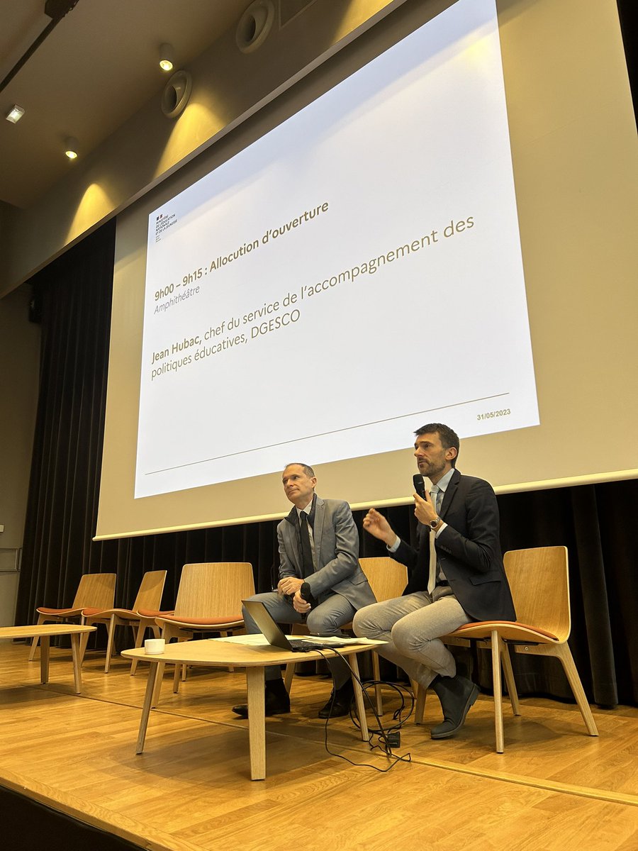 BeyChenu's tweet photo. ✅ Aujourd’hui, avec le bureau de l’école inclusive et la médecin conseillère technique nationale, nous avons organisé un séminaire national sur « L'APADHE en cas de refus scolaire anxieux : modalités et conditions d'efficacité". 1/3 https://t.co/lvGYgEmoSA