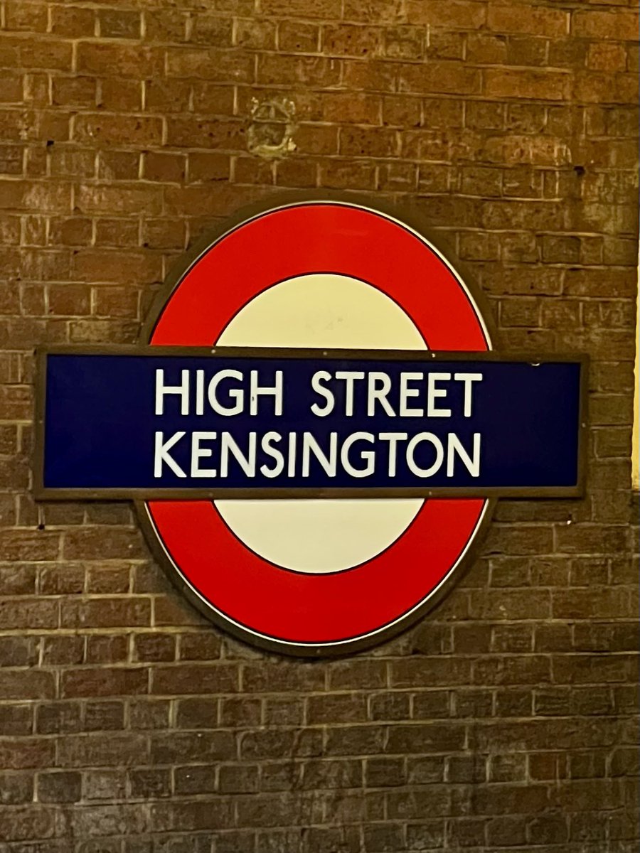 StevynRicketts's tweet photo. Been to London today for work so an early start. Journey home started well but due to trespassers on the line near Woking the it wasn’t so smooth. Must be frustrating for drivers @WalshyTravels as well as passengers. Caught the 1600 out of Waterloo but not back until 1830! https://t.co/NxjOPgLmYP