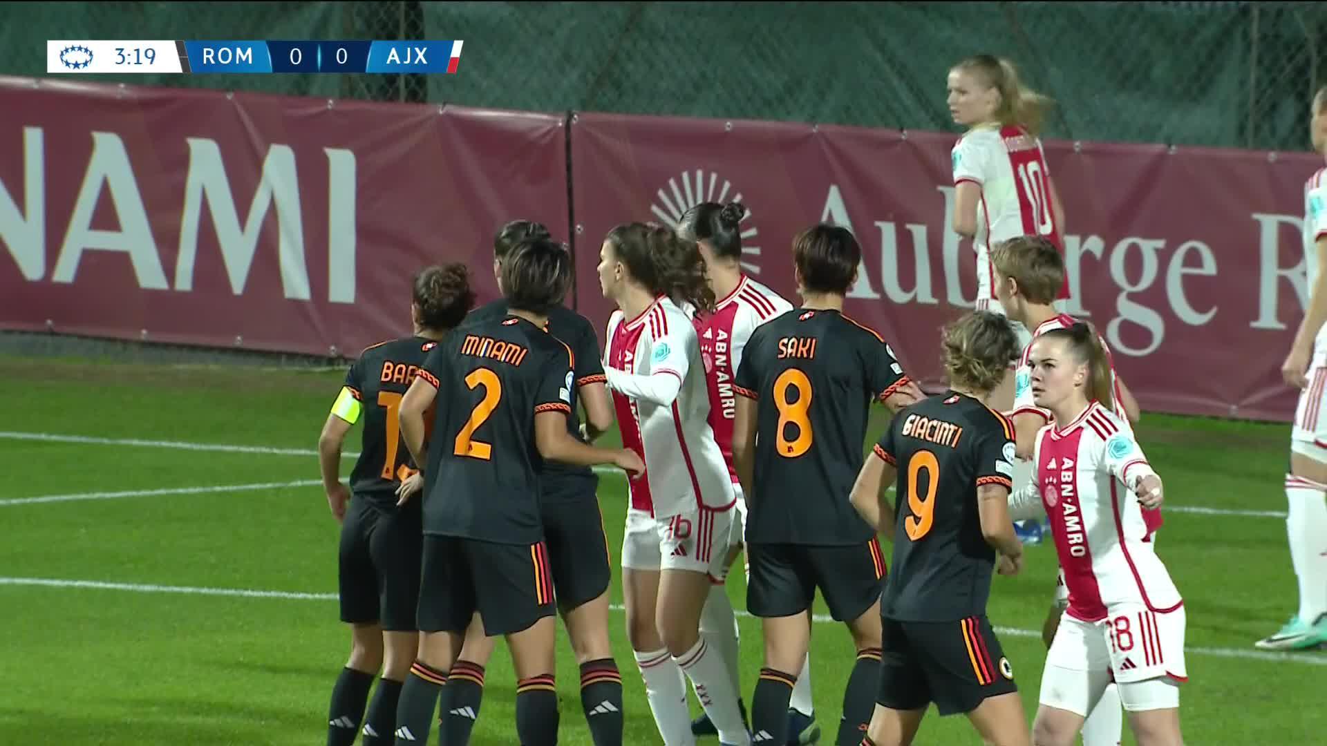 Valentina Giacinti gives Roma the early lead off the volley ⚡🏴󠁧󠁢󠁥󠁮󠁧󠁿 🎙️ 👉 👉 👉