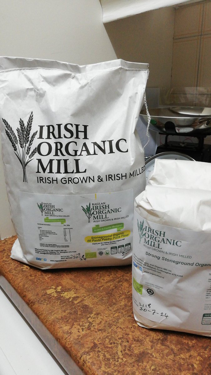 eddieogara's tweet photo. @Markgillanders1  thanks for the flour delivery, and very nice to meet you. @VoteForTate Great to see organic local produced flour in Monaghan &amp; it tastes fantastic. #monaghan #monaghanhasit #organic #FoodSecurity https://t.co/0wach7peBI
