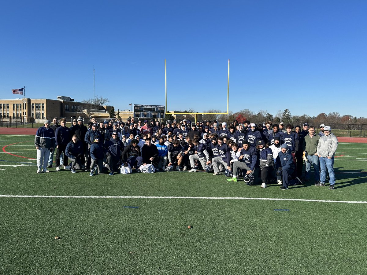 Practice today was extra special. Awesome to have those that have gone before us in attendance. Great day. Thank you MT Football alums for the visit.
