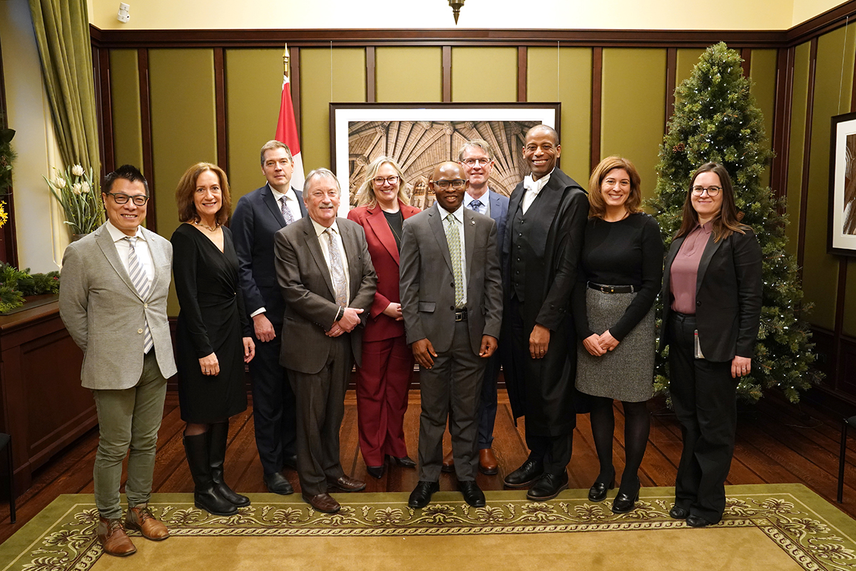 HoCSpeaker's tweet photo. 1/2 Congratulations to the @SSHRC_CRSH Impact Award winners. These awards recognize outstanding achievement in four categories: Talent, Insight, Connection and Partnership, and include a Gold Medal Award. https://t.co/IbahUo84QA