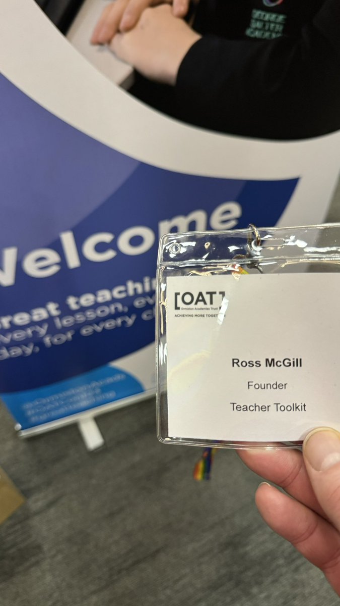 TeacherToolkit's tweet image. It was a flying stop ✋ at Ormiston Academy Trust’s conference today! Finally got an excuse to meet new CEO, @TomRees_77 - teachers and leaders are in safe hands 🙌🏼 

Working with all the primary headteachers… 💥 

#OATconf23 #greatTeaching #JustGreatTeaching #TTkitCPD