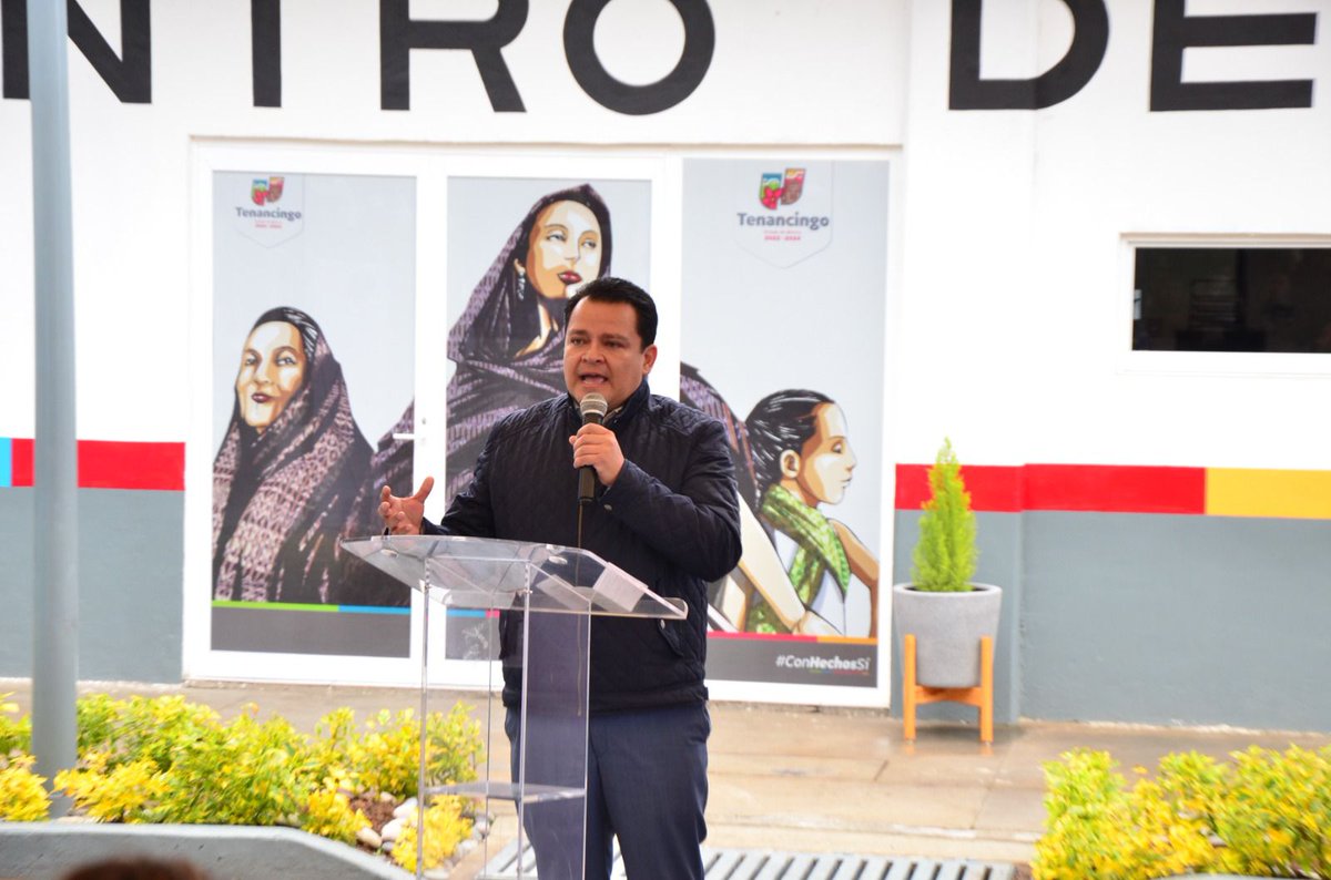 Primera_Columna's tweet photo. #PrimeraColumna
@hectorgs4437
#Tenancingo ■ Héctor Gordillo inauguró la "Financiera para el Bienestar"
》Acompañado de su cabildo, el alcalde Héctor Gordillo, inauguró en el Centro de Servicios Administrativos II, "Lic. Elena Gómez Issa", la “Financiera para el Bienestar” https://t.co/Cbeo9TiK1o