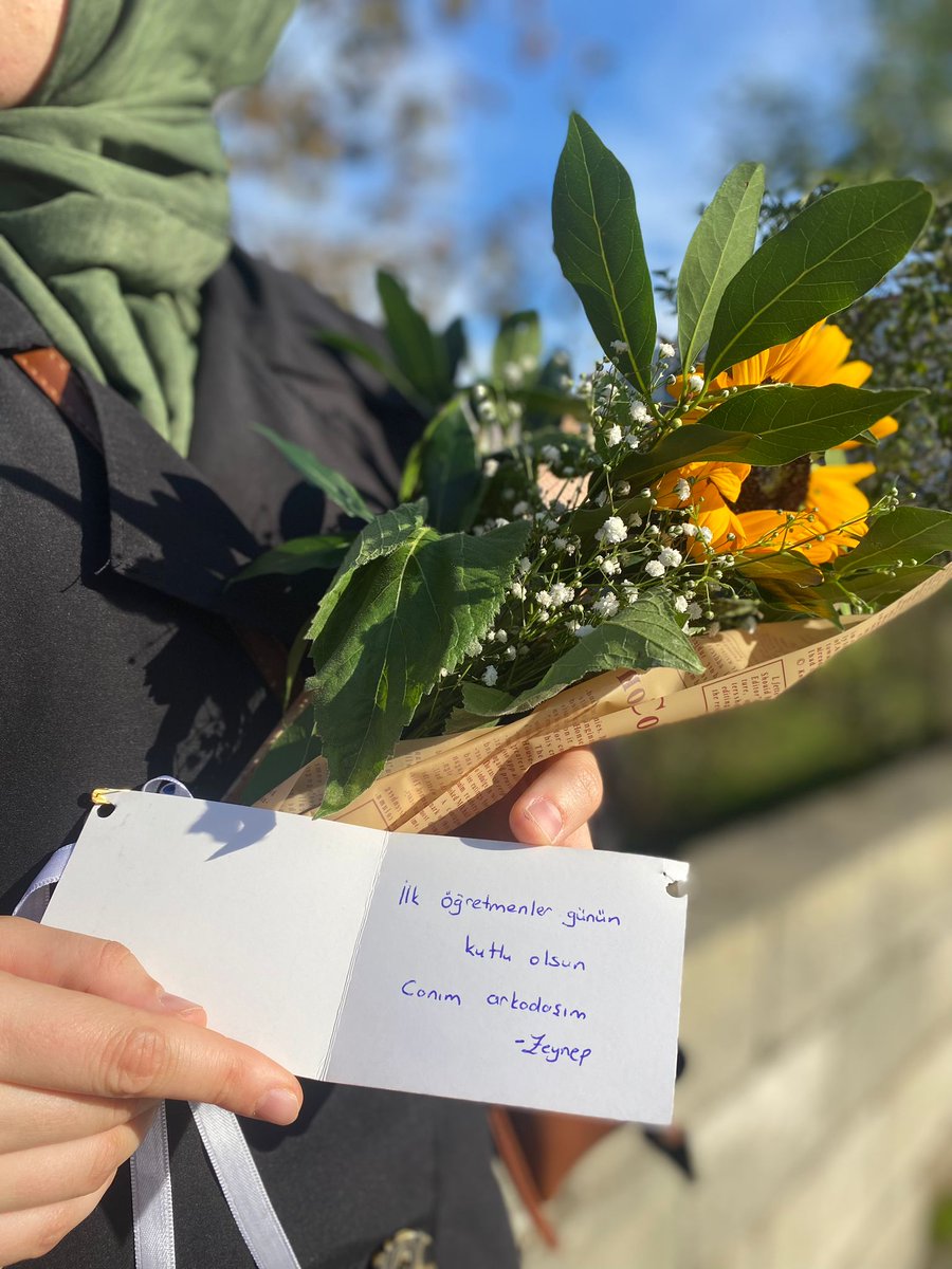 E bakın bana bundan olduu..💖
#24kasımöğretmenlergünü