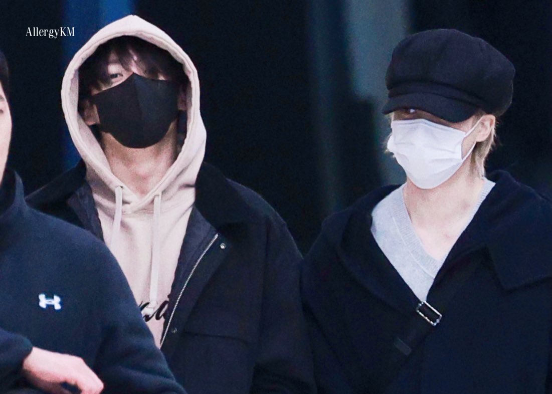 allergykm5813's tweet photo. 231123 GMP 출국 HD 🥺🤲🏻
#정국 #JUNGKOOK #지민 #JIMIN #방탄소년단 #BTS @BTS_twt https://t.co/QI8JjqS59m