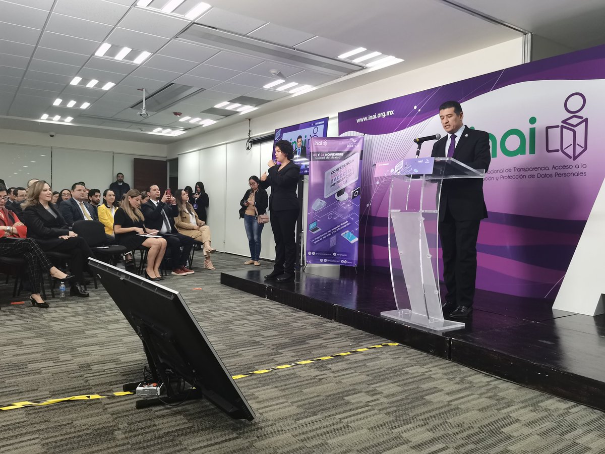 pacoalvarezc's tweet photo. Agradezco a Comisionados del @INAImexico la invitación a la Conterencia Nacional de Acceso a la Información, felicito el liderazgo de @AdrianAlcala75 y @JaimeCerdio en este ejercicio, pues nos permitirá proyectar un futuro sostenible para el DAI en México en la era digital... https://t.co/Di5B6gPZ0h