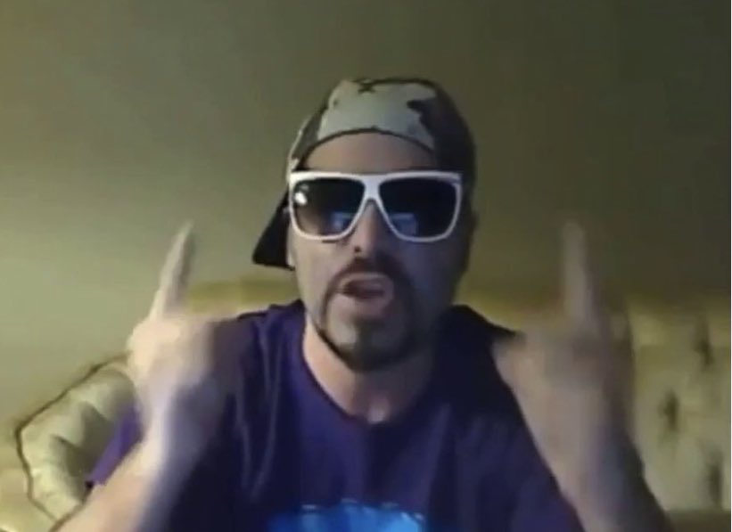 kaiscomics's tweet photo. I’m sure there are other words keemstar would also like approval to say https://t.co/6gTeRFHuy2