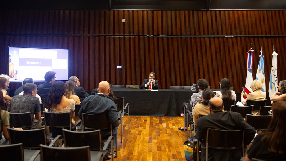 Ana Franchi tweet media