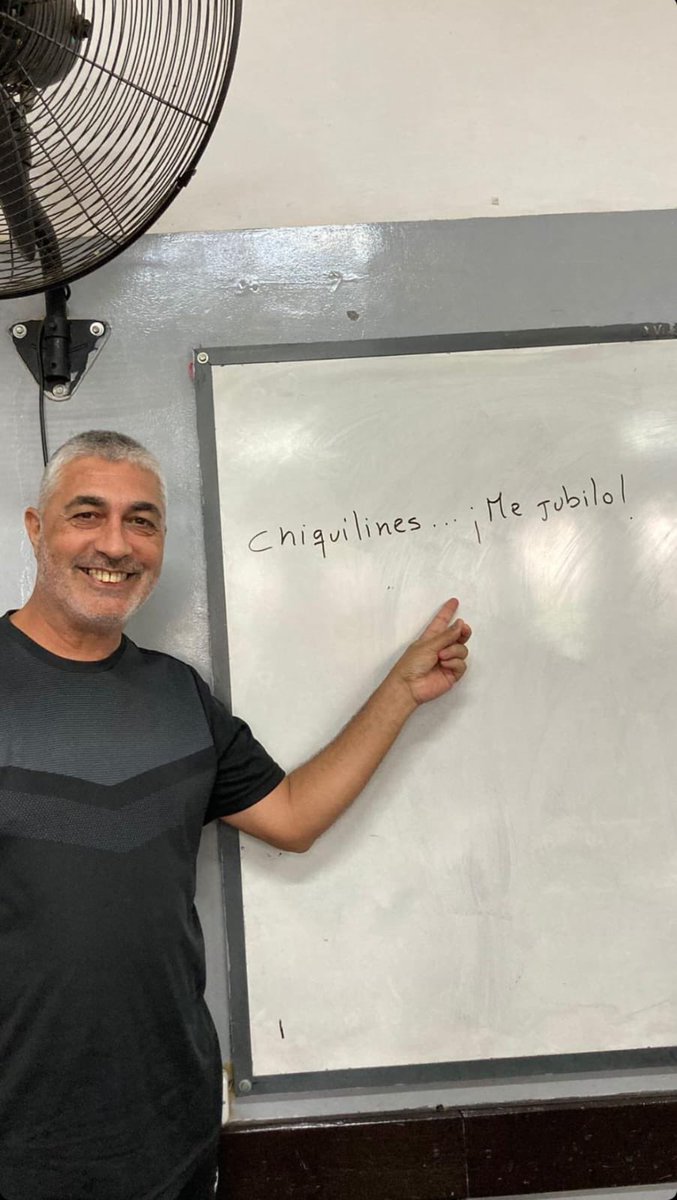 murió la literatura divina✨