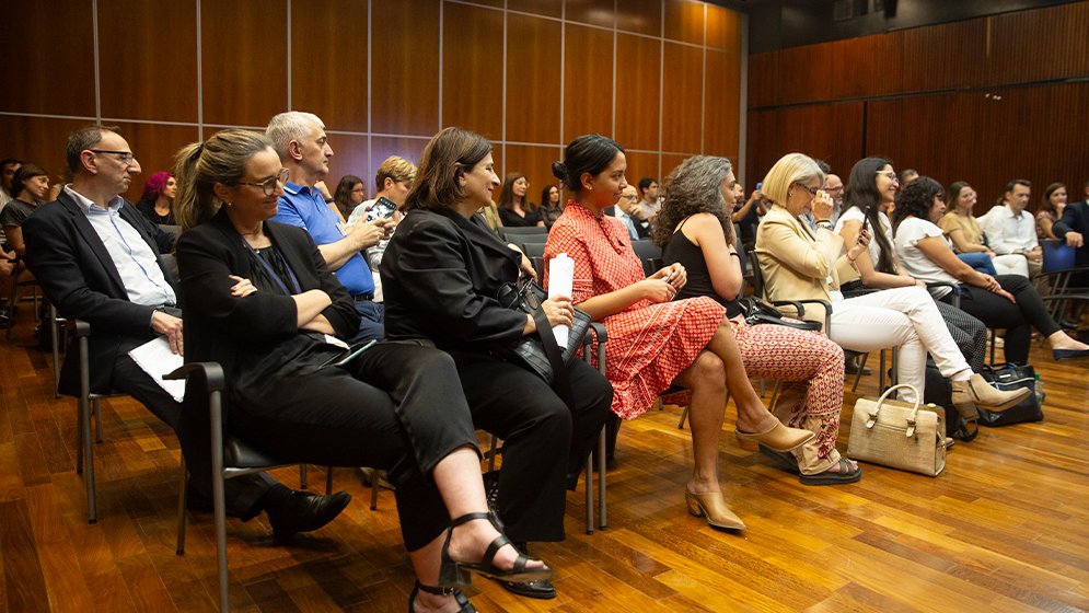 Ana Franchi tweet media