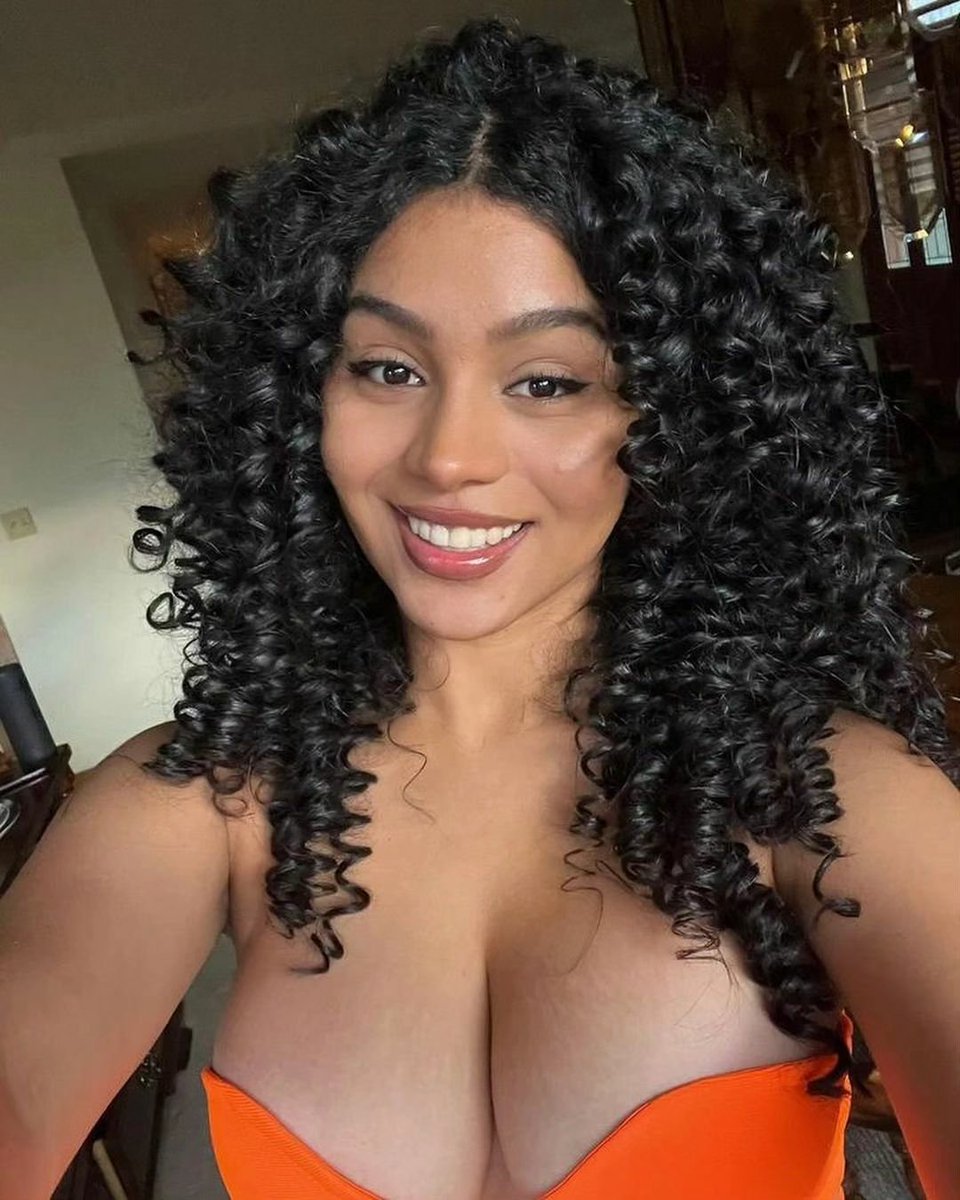 CameronHey21199's tweet photo. https://t.co/QaPxKpFWUB

🤩🤩🍑🍑🍑🍑🎀
#massage
الخدمة المنزلية متوفرة
🎀🍑🍑
#مبادل_الرياض
#موجب_الرياض
#سالب_الرياض
#Massage_in_khobar_khobar https://t.co/yslCcWcwcu