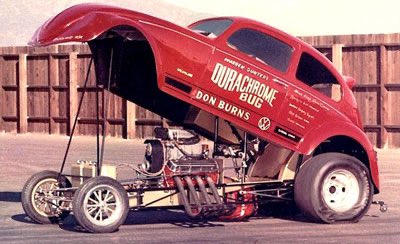 StephenEPearcy's tweet photo. The quickest and fastest VW Bug on the planet. Nothing like the @NHRA 70’s drag racing. The drivers, their names, cars of all body types. Don’s Duro bug was crazy to watch, I’d see (48) funny cars at #OCIR. INSANE! All fired up on down the 1320. https://t.co/B7oJLOEwKC 🏁 https://t.co/mNTyqHTgNx