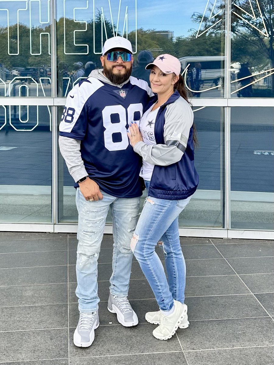 Mshelcastillo's tweet photo. #CowboysNation https://t.co/BZHS2FB79z