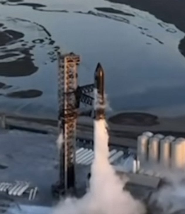 kenslergeorges's tweet photo. #Starship: #Decollage réussi
@elonmusk a diffusé le lancement de la plus #grande et plus #puissante #fusée jamais construite. #Nasa #Space https://t.co/sMu8lVyscp