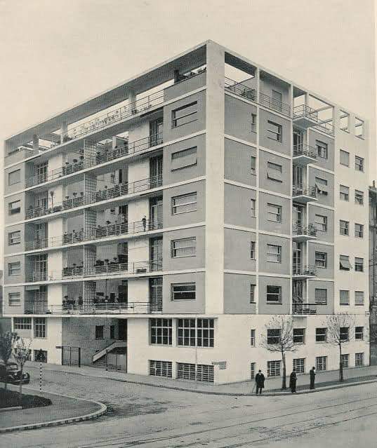 areasvellas's tweet photo. Casa #Rustici, Milano. 1933-36
Giuseppe #Terragni & Pietro #Lingeri...
#architecture #arquitectura
https://t.co/5PW1olZiBs https://t.co/Z2yoQ9LPhu