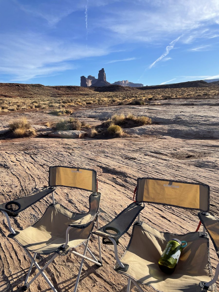 buzzfreebrews's tweet image. Staying hydrated in the desert with @athleticbrewing #fitforalltimes