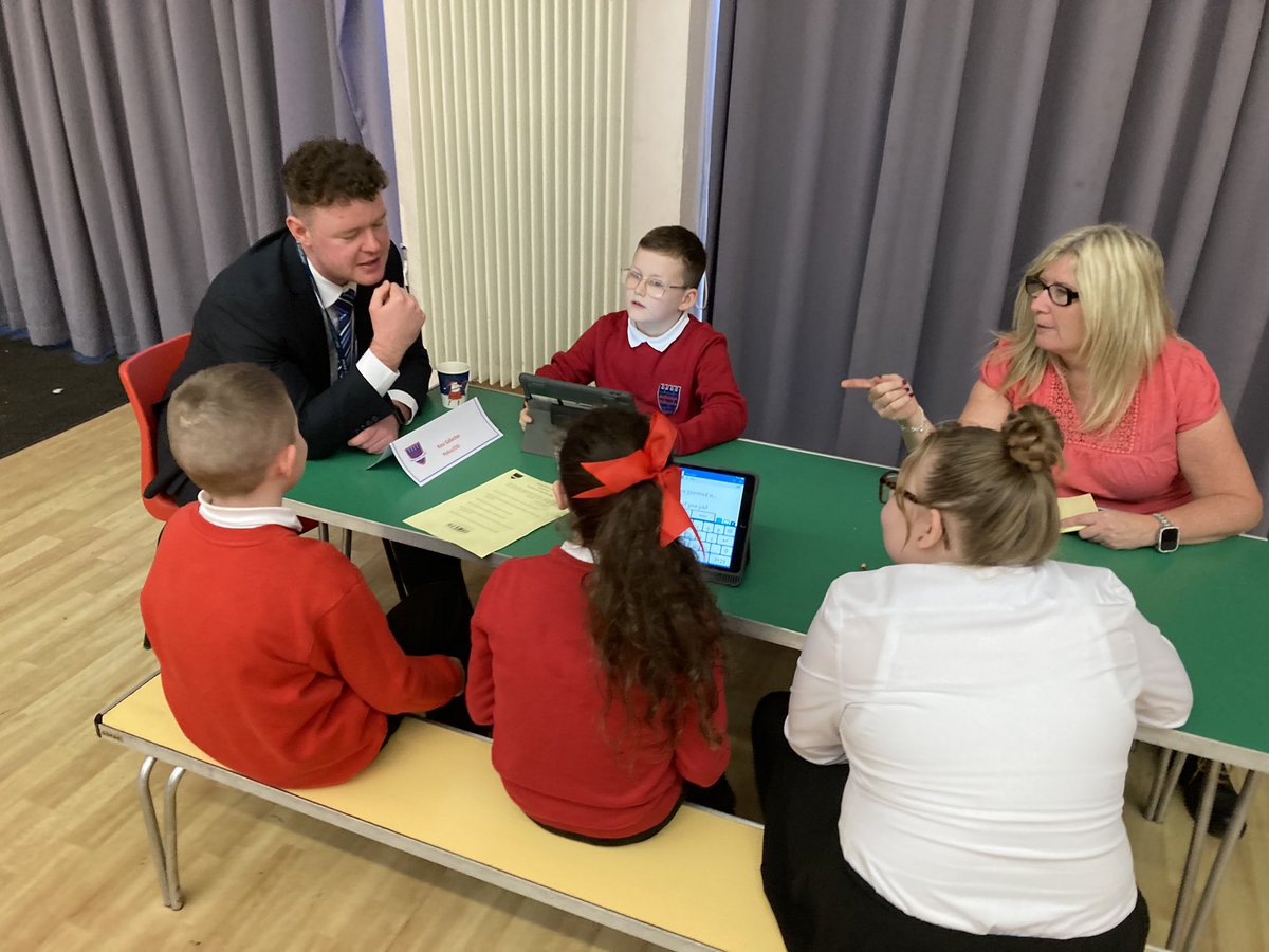 AntoninePrimary's tweet photo. Thanks to all of our visitors that shared information about their careers. and engaged in question and answer sessions with our pupils.   So impressed with the excellent note taking skills on display. #DYW #Literacyacrosslearning https://t.co/ETu30vwxfX