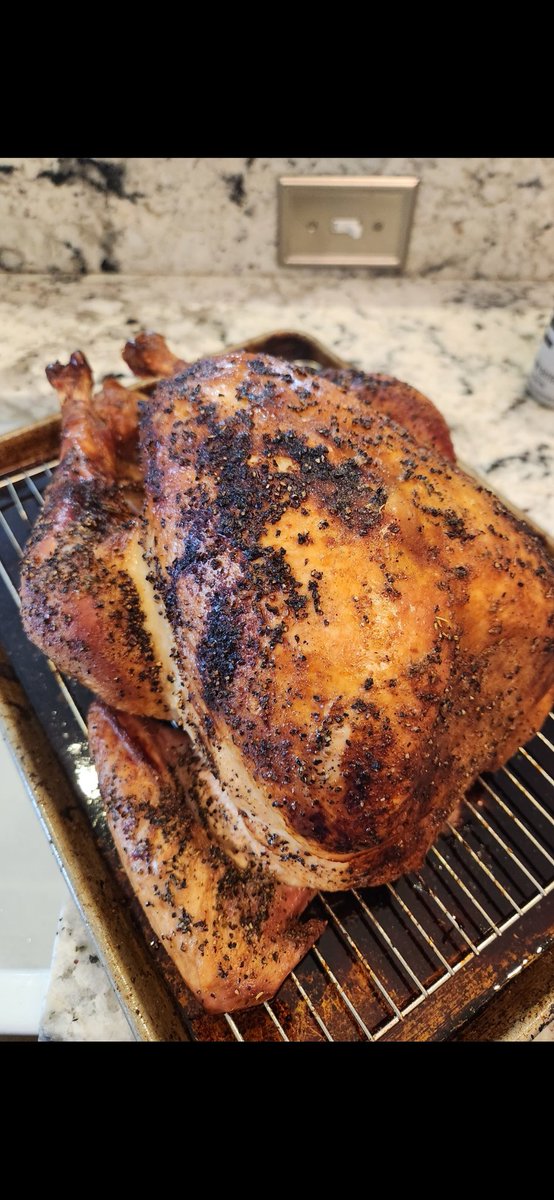 Emilio_504's tweet photo. Happy Turkey Day!! https://t.co/LvKjsb4S7G