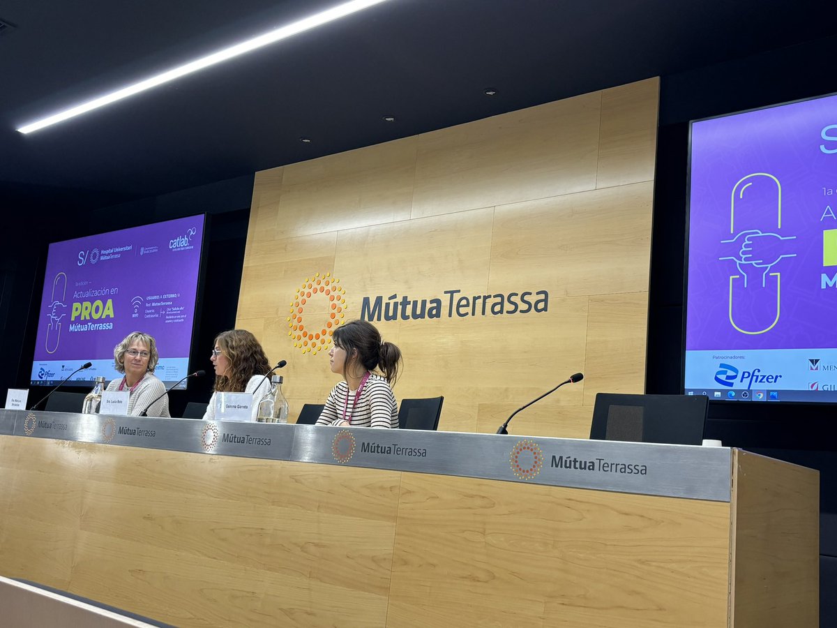 bdietl's tweet image. Y llegamos al final. ¡Todo un éxito de crítica y público! 👏🏼👏🏼👏🏼
¡Enhorabuena, @luboix, @CalboEsther! 

¡Deseando que llegue el año que viene para tener una nueva edición! 
#PROA10MT #PROAMT