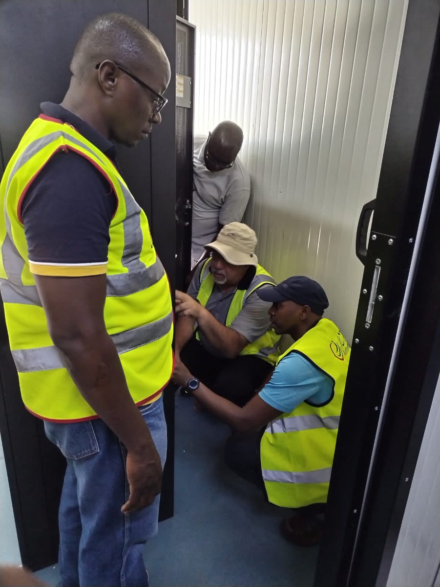 ICTAuthorityKE's tweet photo. @ICTAuthorityKE CEO @KamanguyaS  is on a visit to Turkana County  and was at  Lodwar Core Site to inspect progress on the installing of ICT infrastructure in the county. https://t.co/SeIERHlV9J