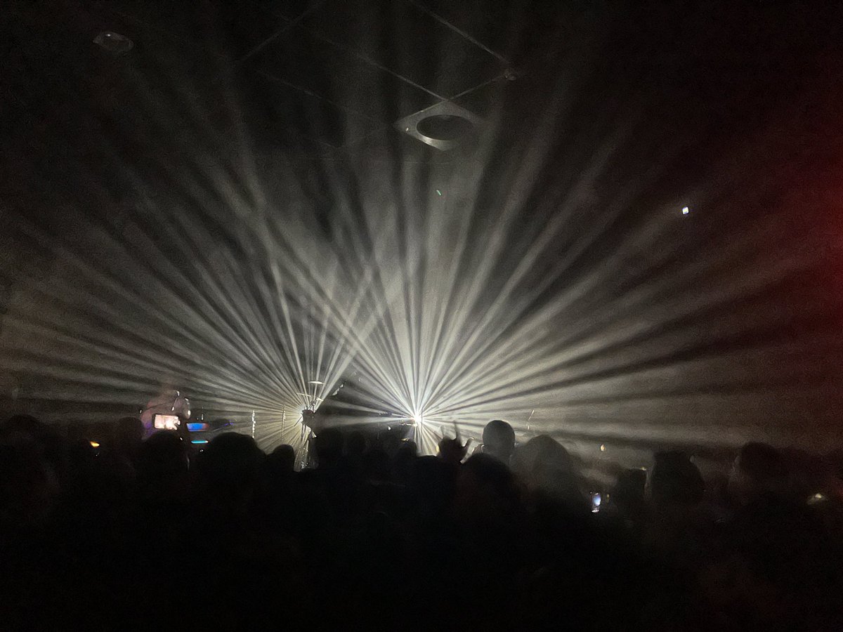 Thrilled tonight to witness <a href="/thedjangos/">Django Django</a> on stage in Paris! After the unfortunate cancellation due to Covid in 2020, their performance was nothing short of spectacular. An unparalleled energy that made the wait entirely worth it! 🙌 #DjangoDjango