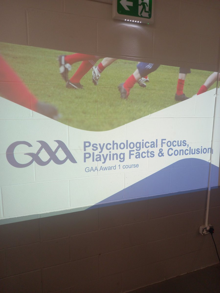 CryanGpo1981's tweet image. I'll sleep tonight but what a day of learning!!!!
From a day with @waynegoldcoach and @DublinGAACoach to a night back at @CastleknockGAA facilitating 19 of our club coaches complete their Award 1 course.
#thelearningneverstops #alwaysmovingforward #selfdevelopment #coaching