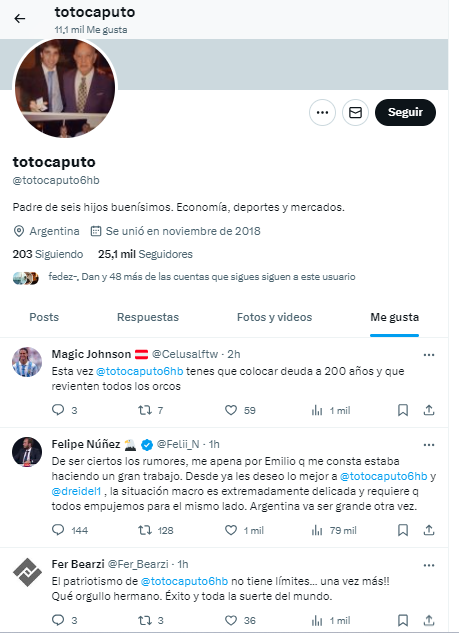 MatiMow's tweet photo. Hermoso el último like de Toto Caputo, próximo ministro de Economía. https://t.co/yl1B2I3gaA